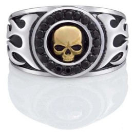 Anello con sigillo in oro con teschio e fiamme